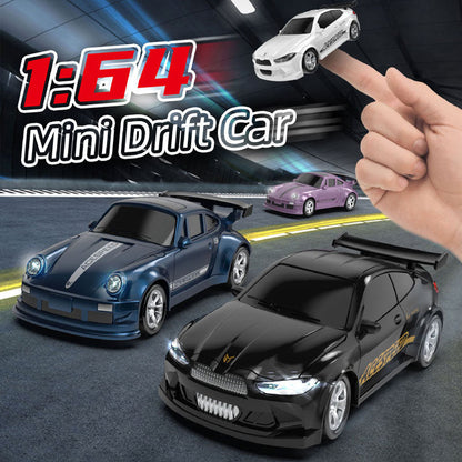 ✨ Superaanbieding Mini Raceauto Met Afstandsbediening – Drift Functie, 2.4G Technologie & Compact Ontwerp (Perfect voor Thuis & Buiten Races!)