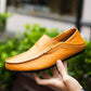 Handgemaakte leren loafers voor heren, in Milanese stijl.